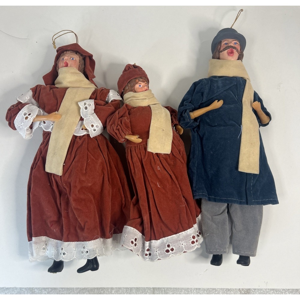 Hanging Christmas Carollers Figures Vintage Taiwan Missing Songbooks Read